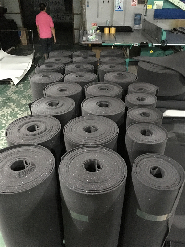 發泡材料